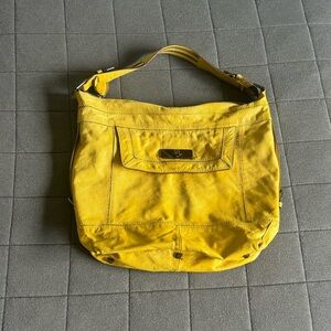 Y2k BCBG Yellow Shoulder Bag!